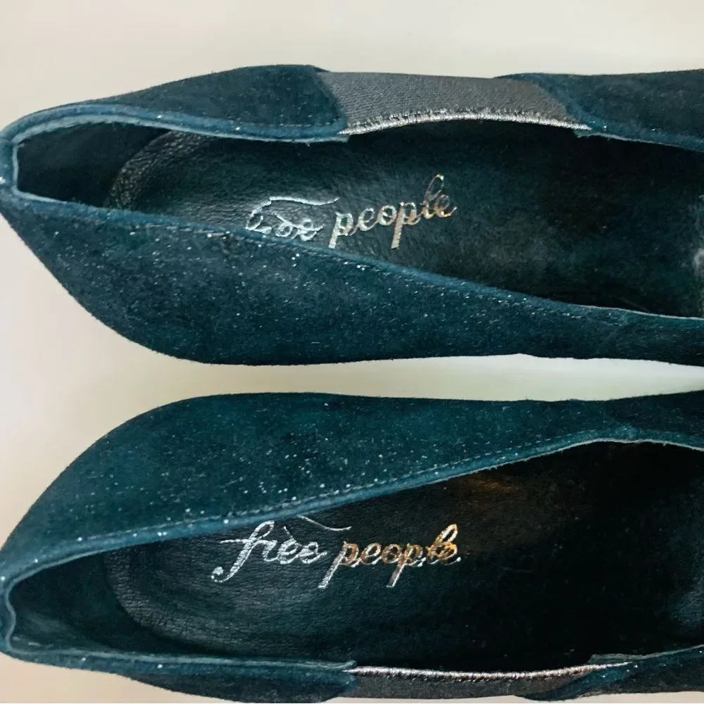 Free People Florence Black Glitter Suede Pointed Toe Pump size 40